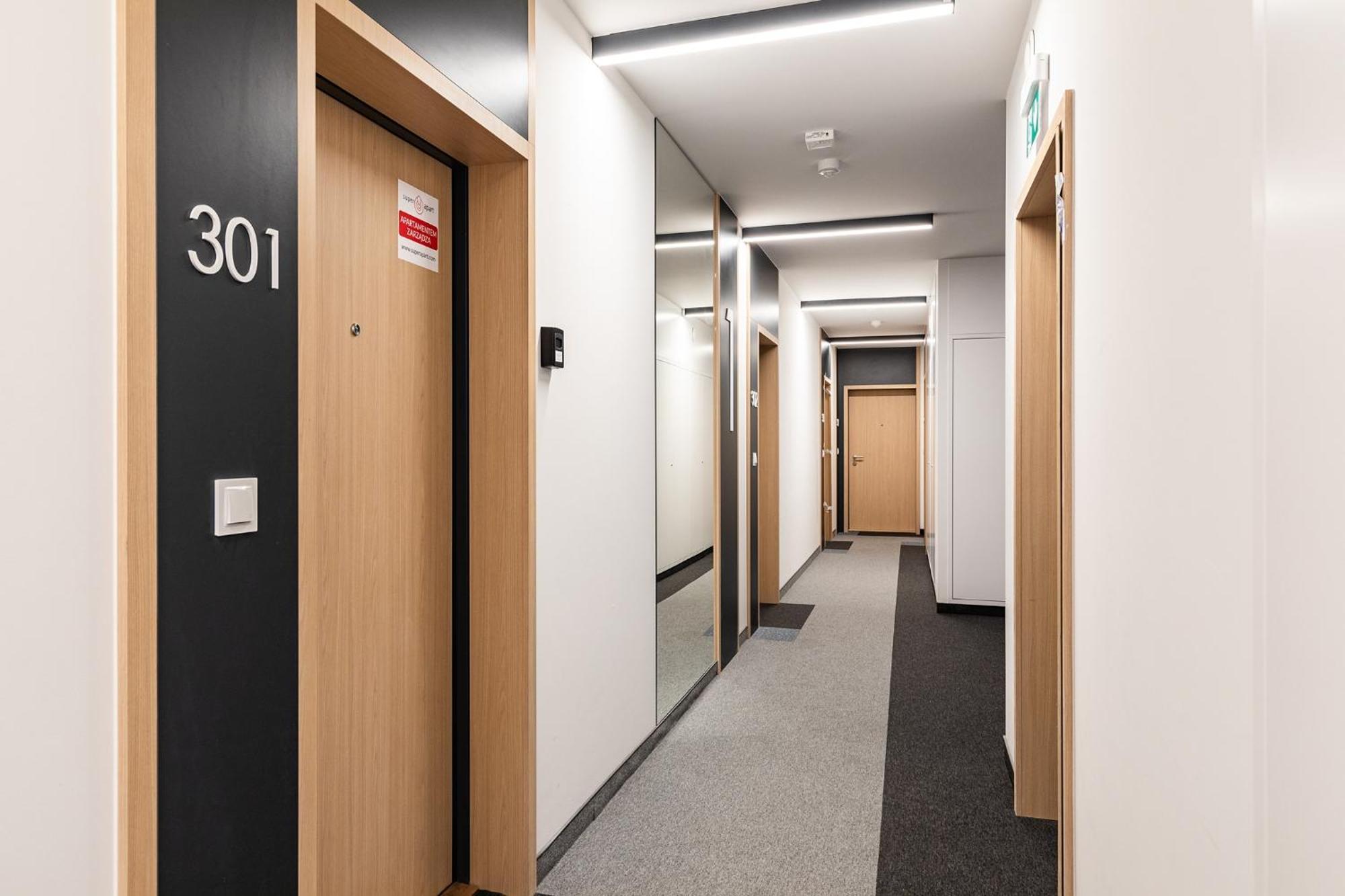 Super Apart Kłobucka 8c Apartment Warsawa Bagian luar foto